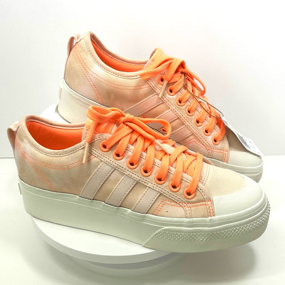 NWOB Adidas Nizza Platform HQ1968 Women’s Sz 9 1/2